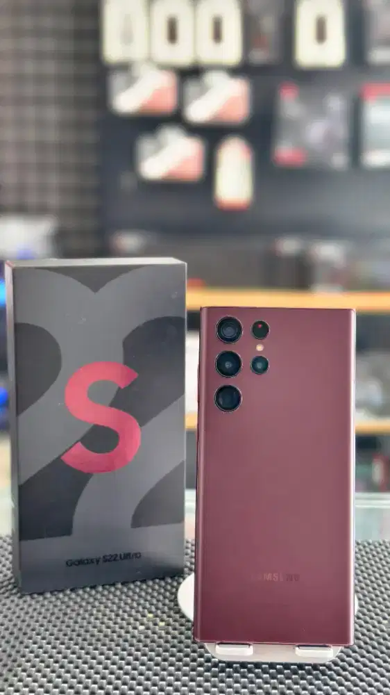 Samsung Galaxy S22 Ultra Burgundy 12/256