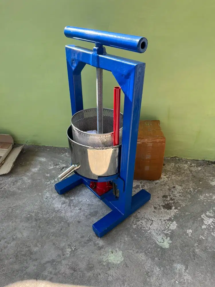 Alat peras santan hidrolik