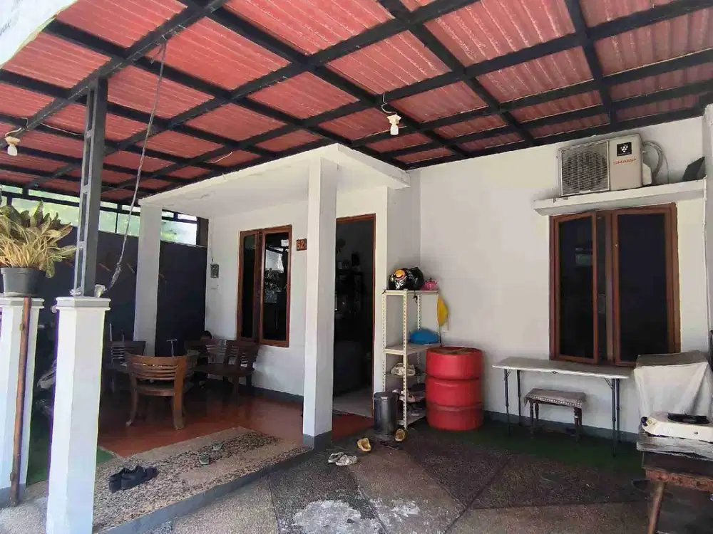 Dijual Rumah dalam komplek nyaman bebas banjir