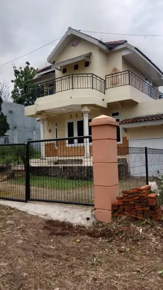 JUAL CEPAT VILLA PACET BEST  VIEW GUNUNG WELIRANG BARU RENOVASI