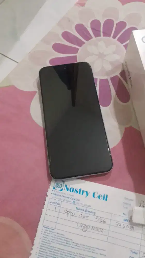 Dijual hp oppo maih baru garansi