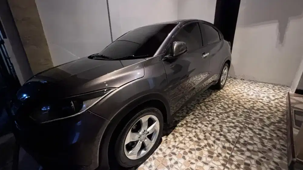 HRV E CVT AT 2016 ISTIMEWA