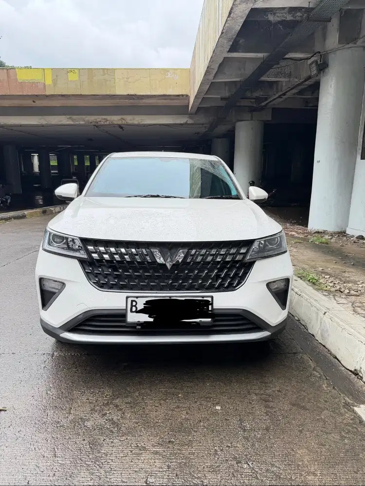Wuling Alvez 1.5 CE CVT 2025 like New Warna Putih ODO 20 KM