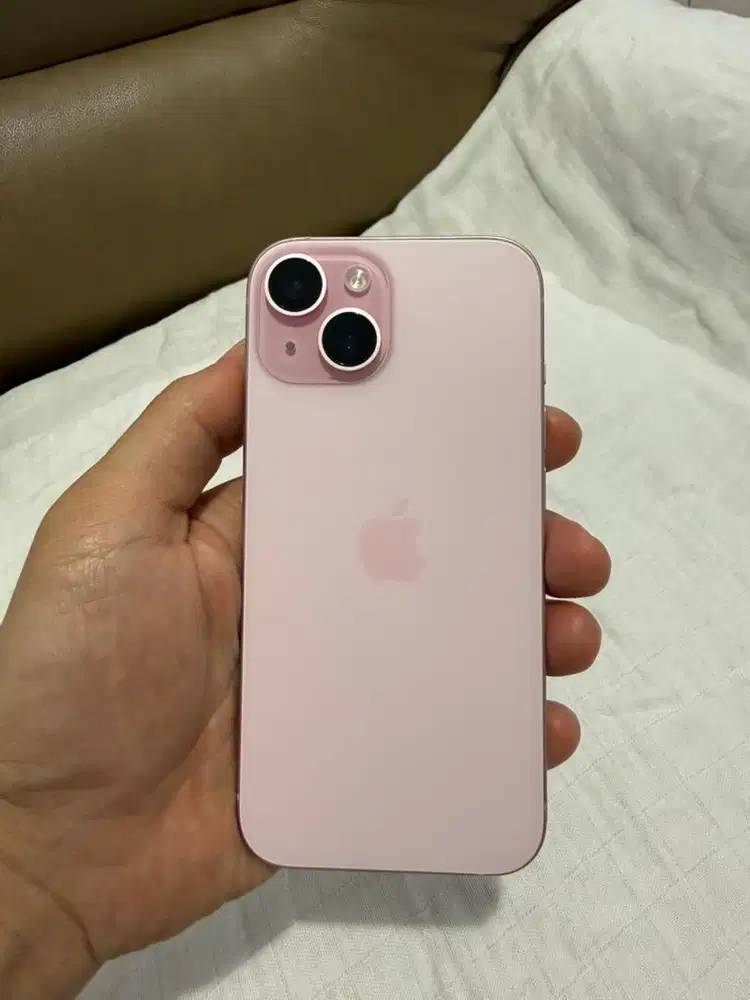 For Sale : Iphone 15 256 GB Pink ex Ibox Resmi