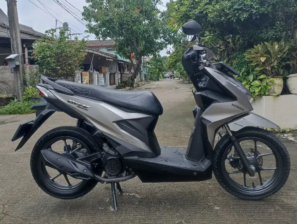 Honda beat ISS DELUXE tahun 2021 Tangan pertama