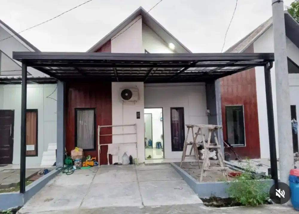 Pasang kanopi baja ringan