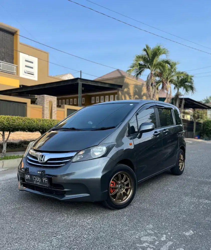 Honda Freed s facelift th 2012