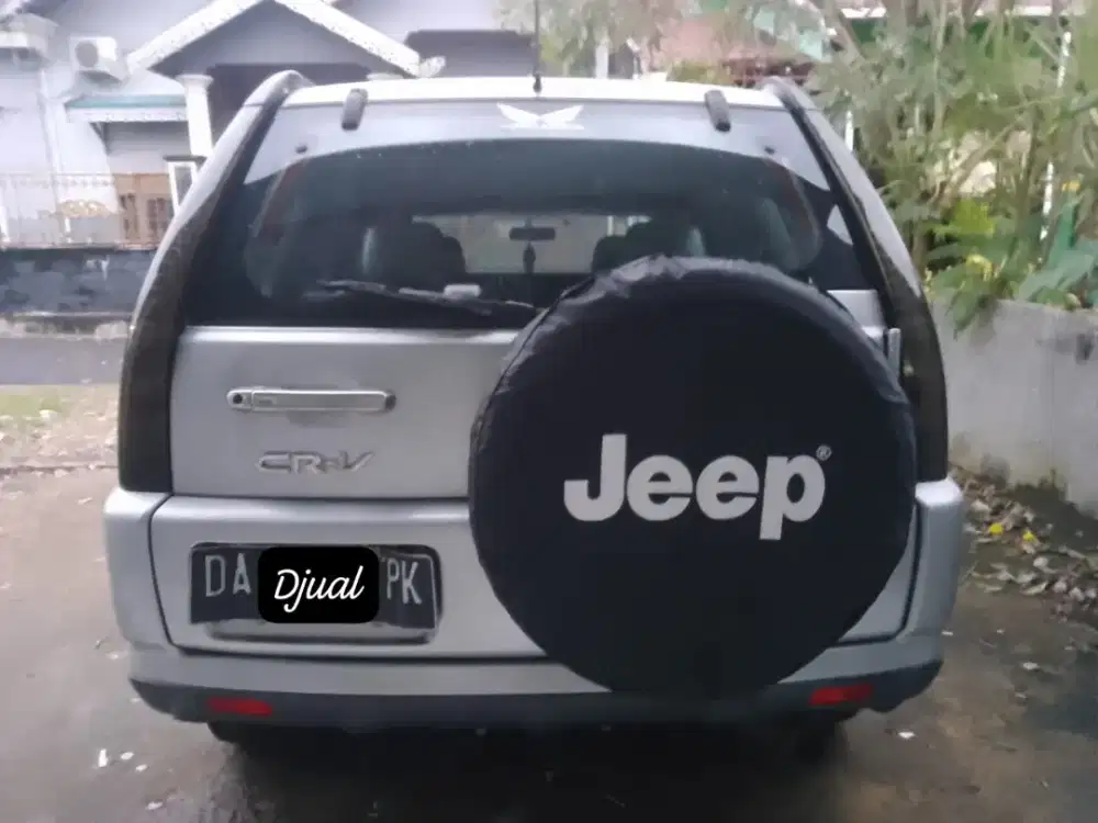 Mobel Honda CRV Metik 2.0 pakayan SE hari kondisi siap pakai no PR