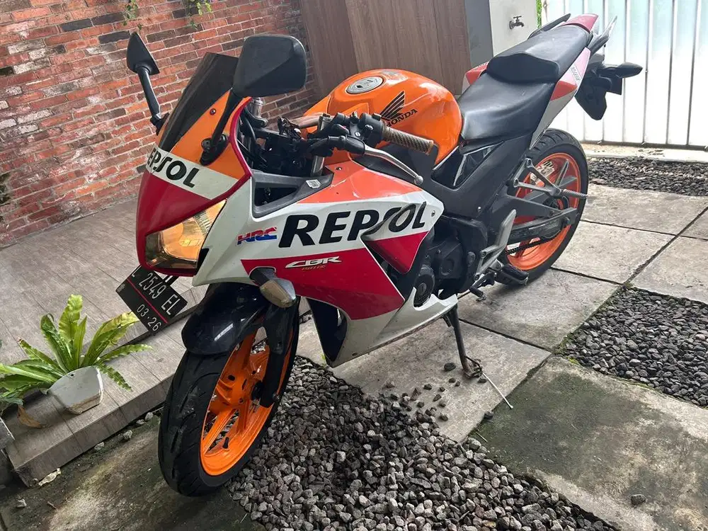 Honda CBR 150 Repsol surat lengkap
