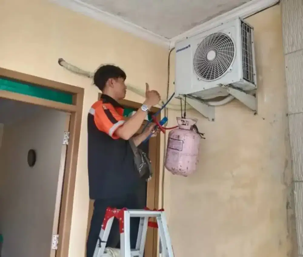 service ac/cuci ac,bongkar pasang pindah ac,isi ferion,maintenance ac