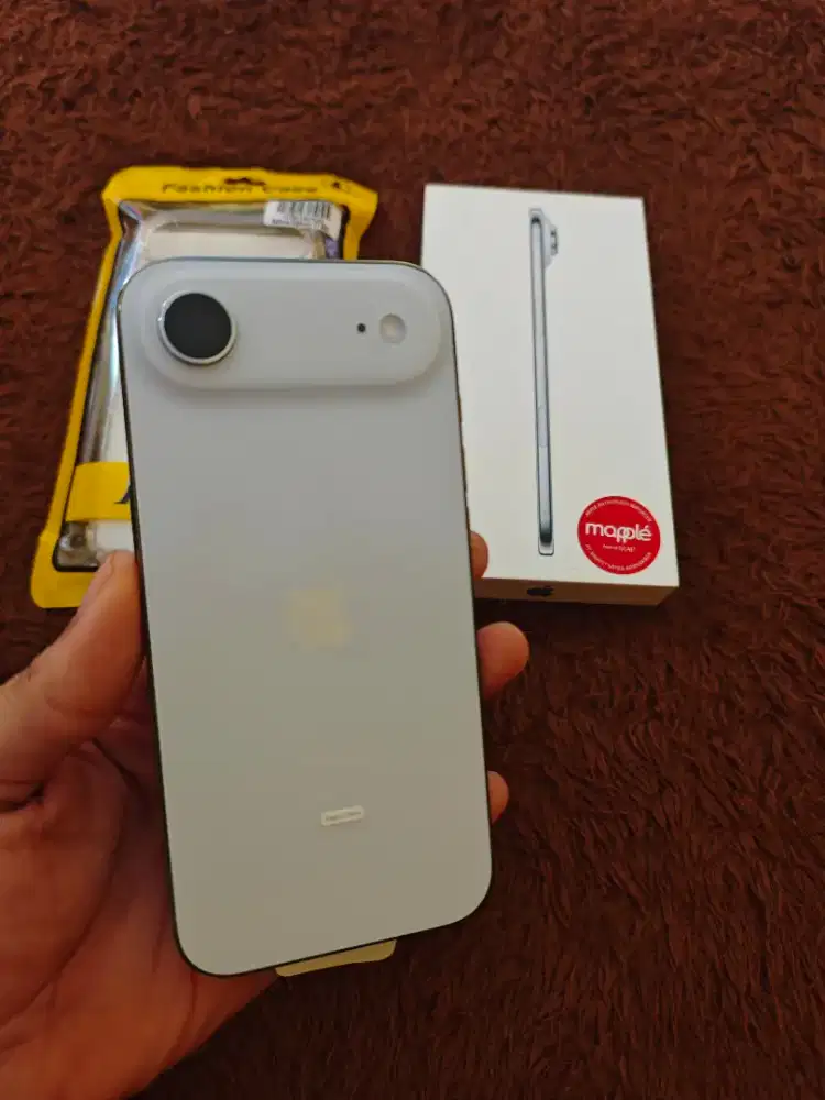 iPhone Air 2025/iPhone 17 Air 256 Sky Blue Mulus Nominus New