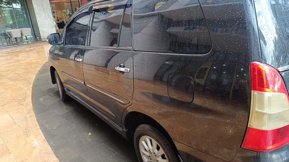 Toyota Kijang Innova 2011 Diesel