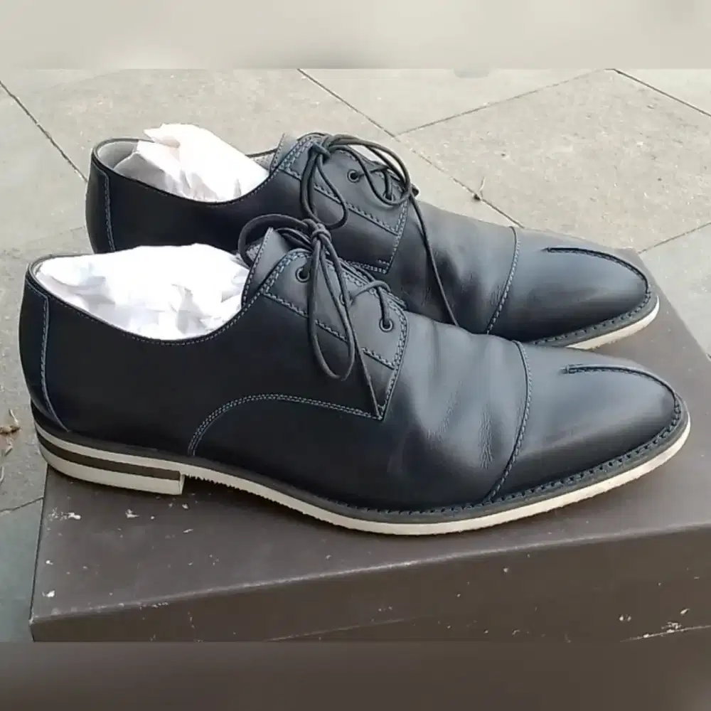 Size 43 sepatu kulit a testoni original navy made in italy