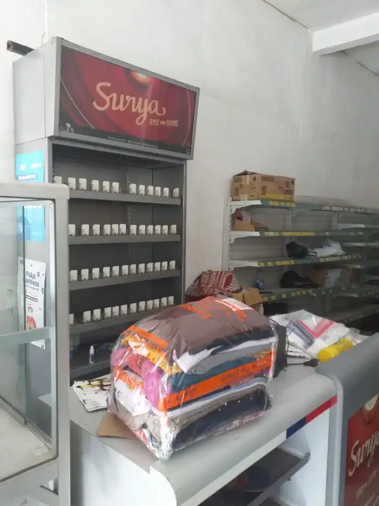 DIJUAL RAK + MEJA KASIR + BACKWALL