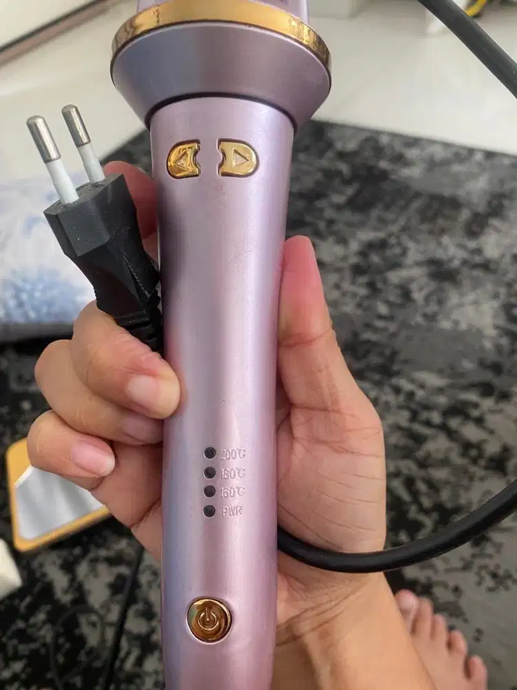 Curly otomatis rambut kriting