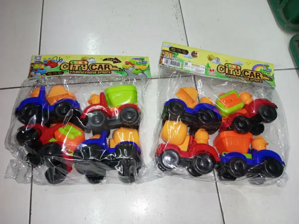 Mainan Anak City Cars isi 4