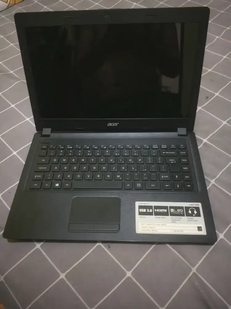 Laptop Acer one Z1401