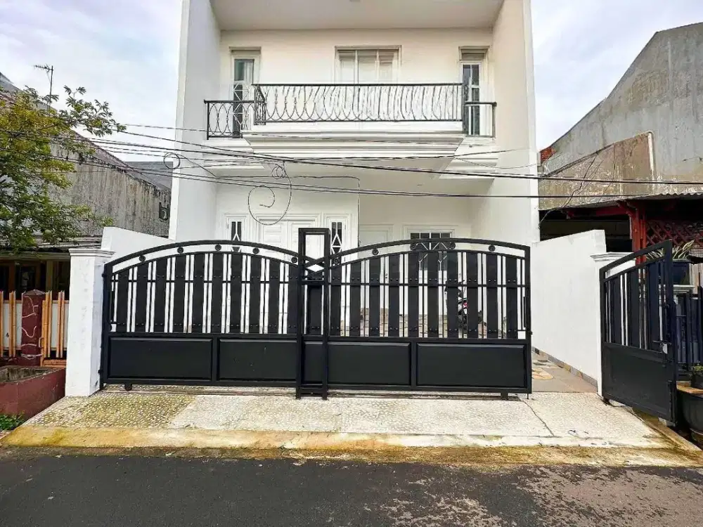 Rumah 2 Lantai Eksklusif Mewah, Duren Sawit Jakarta Timur