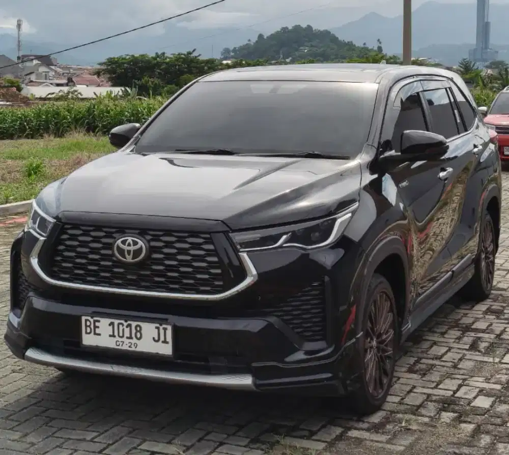 Zenix V Hybrid Modelista 2024