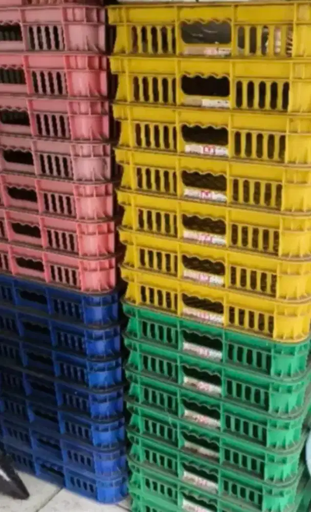 Keranjang roti/buah.