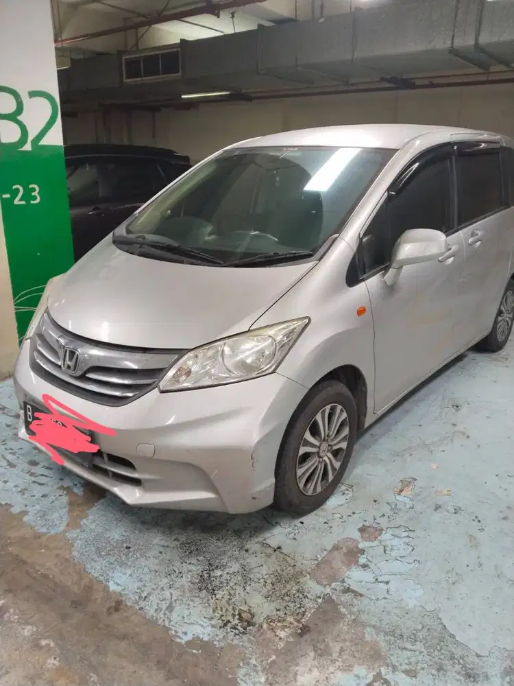 Honda Freed GB3 1.5 S AT 2013 Silver