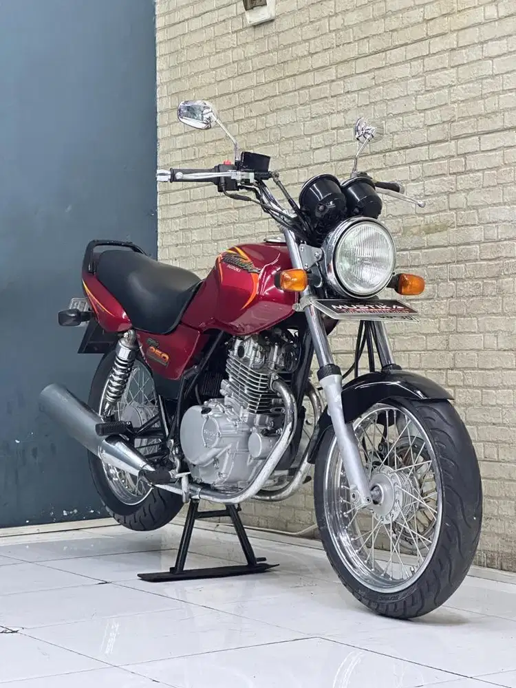 Suzuki Thunder 250 Twin pot tahun 1999 - Zaki Mustika