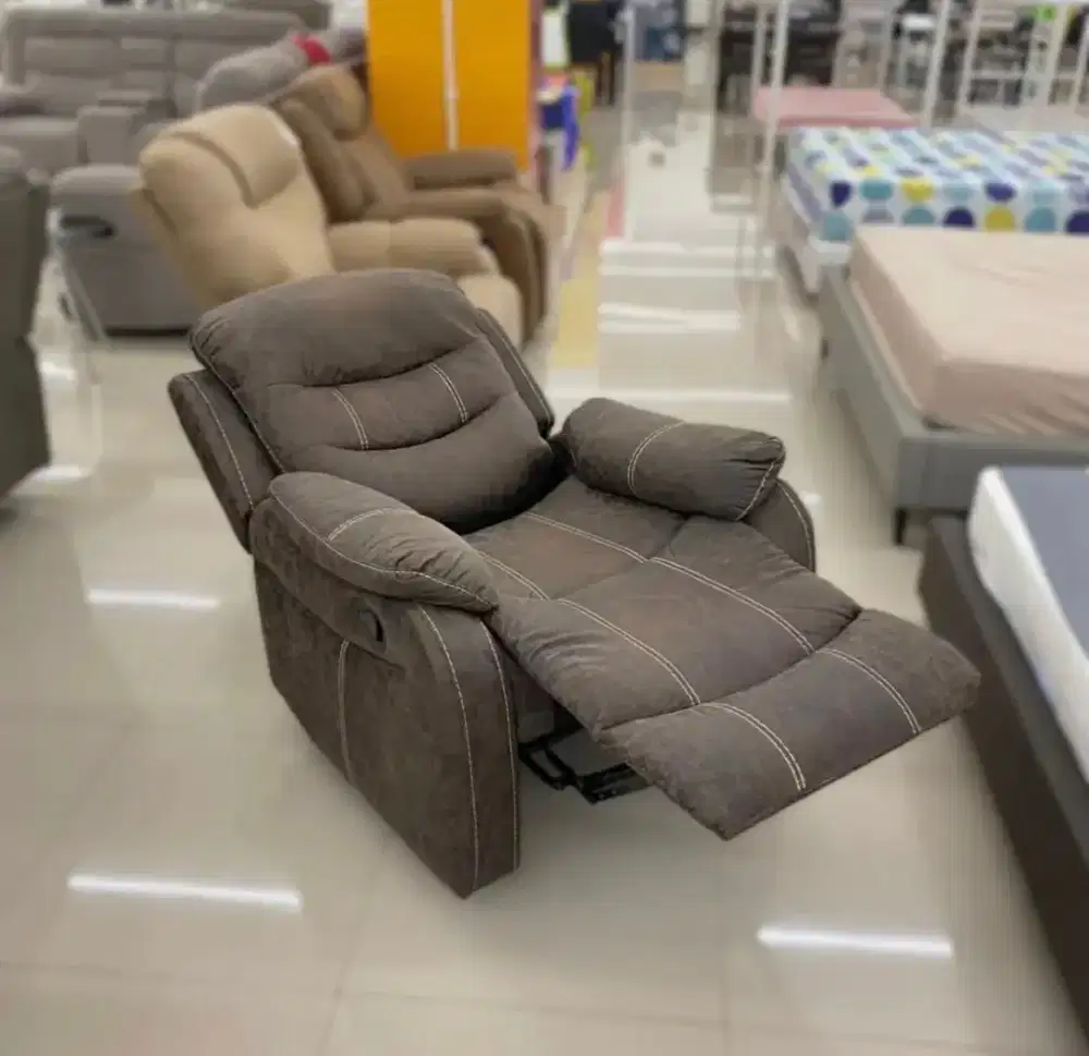 Sofa recliner bisa cicilan