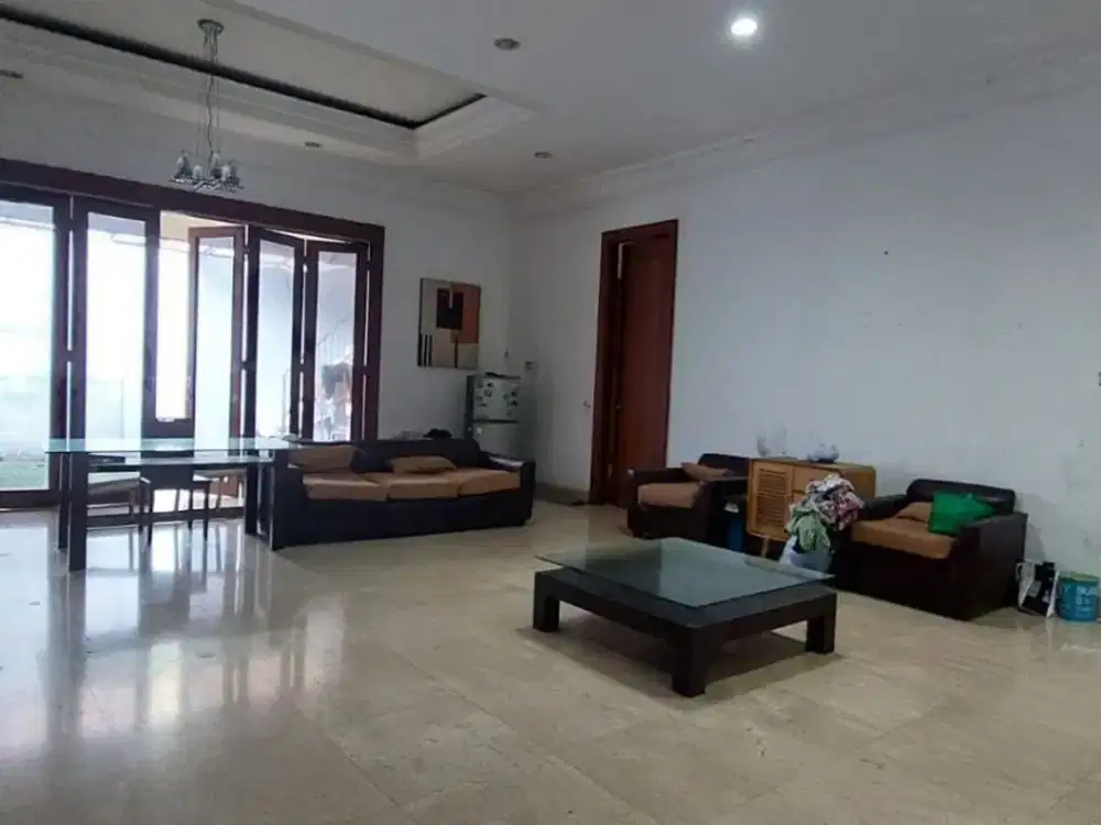 Rumah cantik strategis di Jakarta selatan PR 17835
