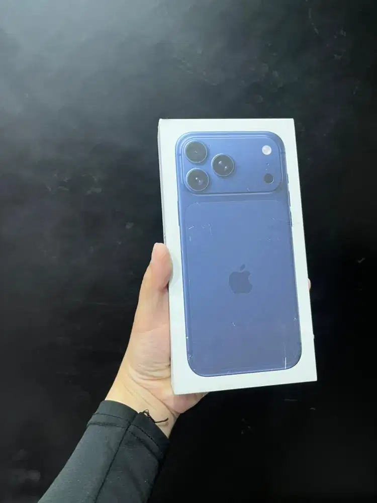 Iphone 17 promax 512 blue ready