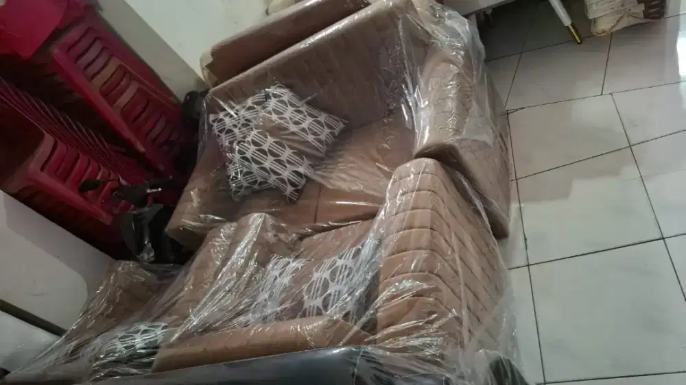 Sofa retro 2.1.1 + meja