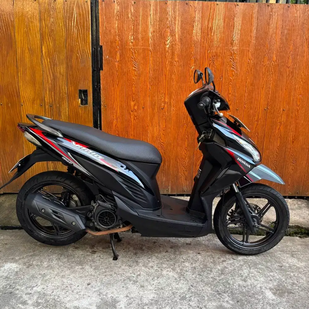 VARIO 110 ESP 2018 MULUSS PAJAK PANJANG MESIN SEGEL NO KENDALA