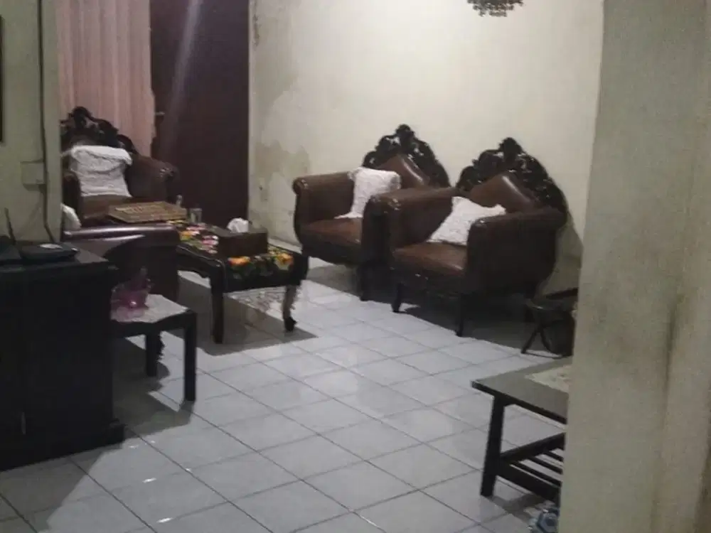 CEPAATT RUMAH BAGUS LUAS COCOK UNTUK USAHA SIAP PAKAI DI MAINROAD BUAH BATU BANDUNG