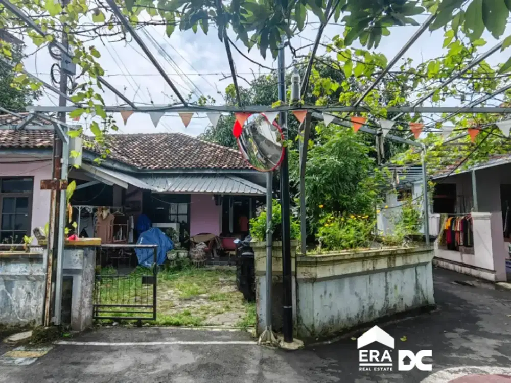 JUAL Rumah Banyak Kamar Bisa Untuk Kost di Menur Kota Kudus