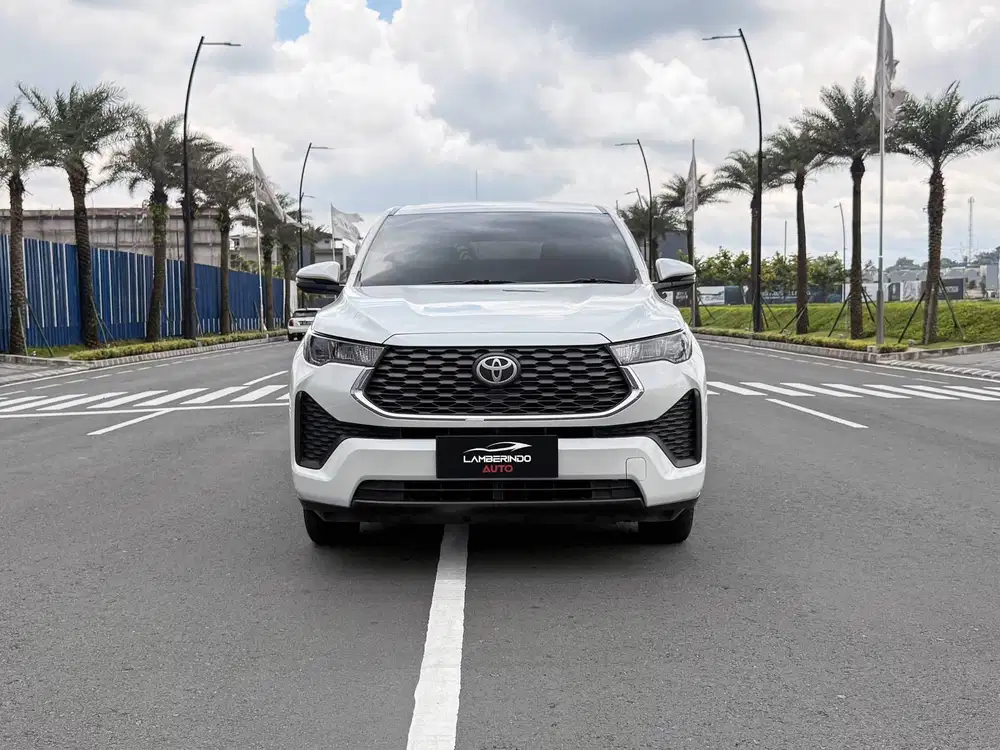 TOYOTA INNOVA ZENIX G HYBRID 2024