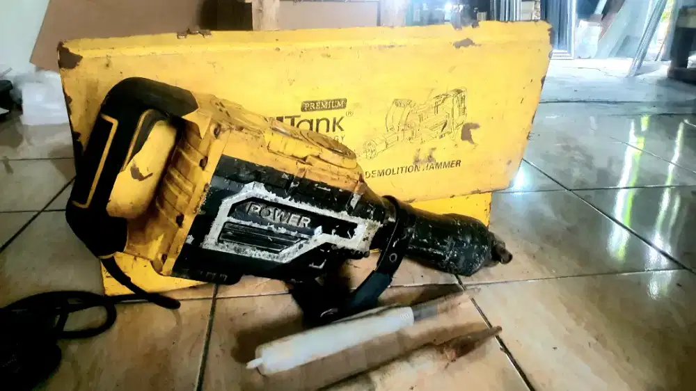 Dijual cepat  Jack hamer Jack Hammer MAILTANK MK-07,