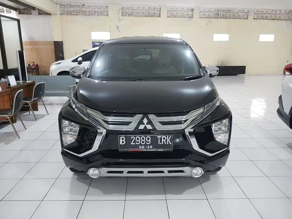 Mitsubishi Xpander 1.5 Ultimate Matic 2021