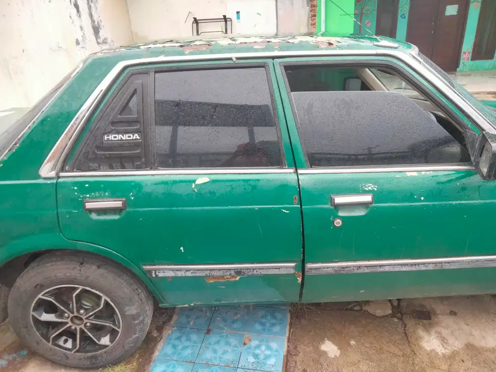 Honda Accord 1983 Bensin