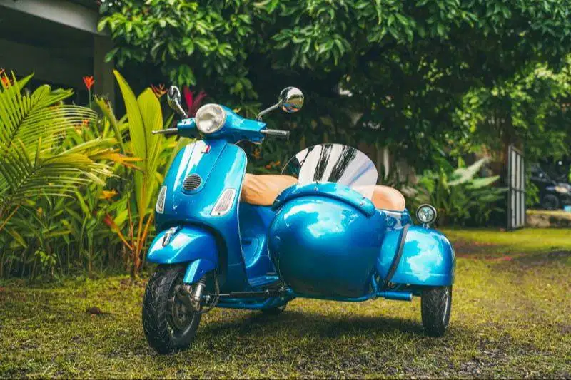 Piaggio vespa lx 150 i.e 3v biru + sespan