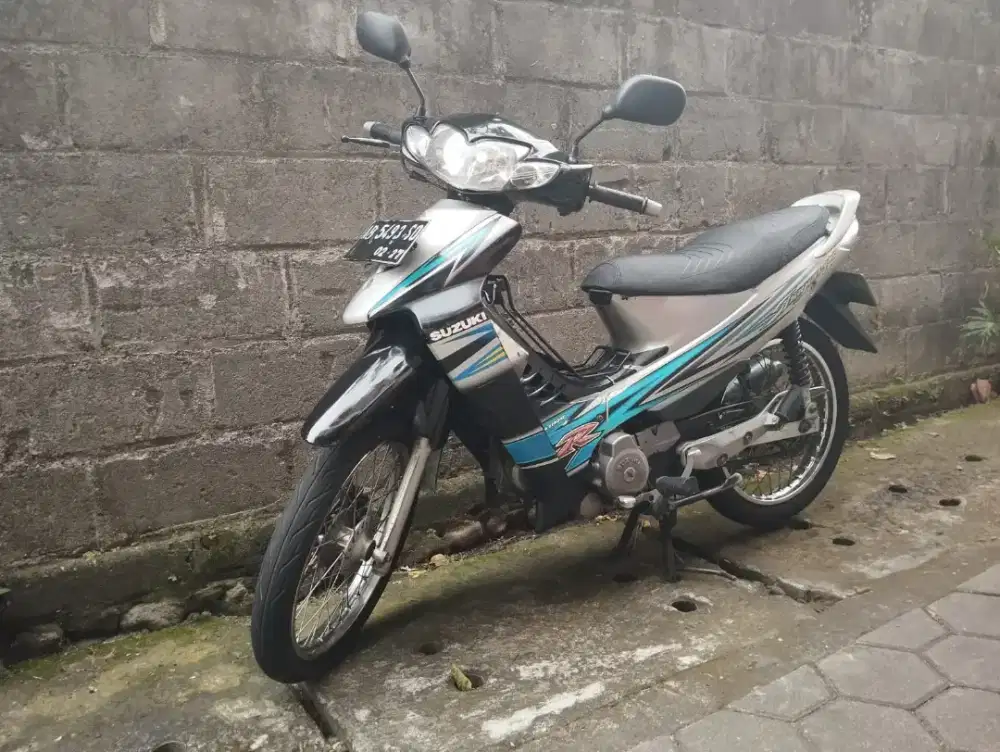 Suzuki Shogun R125