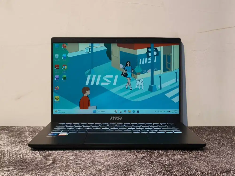 MSI MODERN 14-C12MO // INTEL IRIS // SSD 512GB