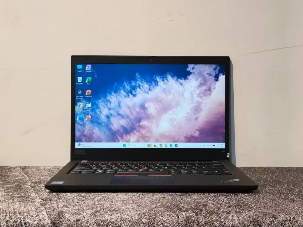 LENOVO THINKPAD T14 // CORE i7 // GEN11 // INTEL IRIS
