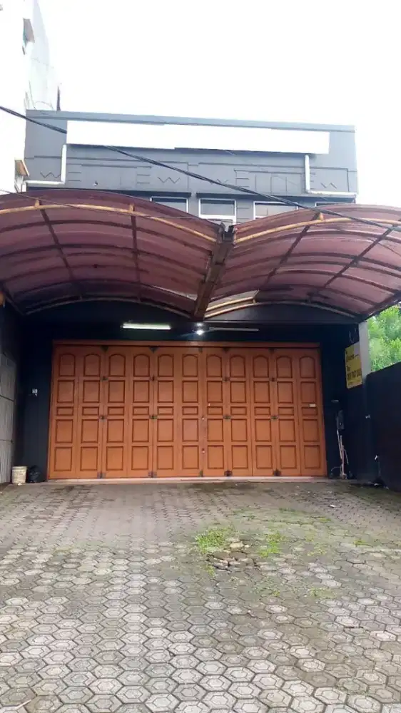 Jual Cepat Ruko 2 1/2 Lantai Ex Shwrn