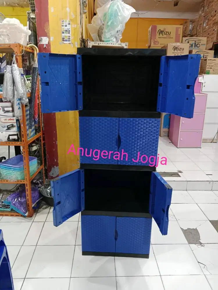 lemari plastik brio susun 4