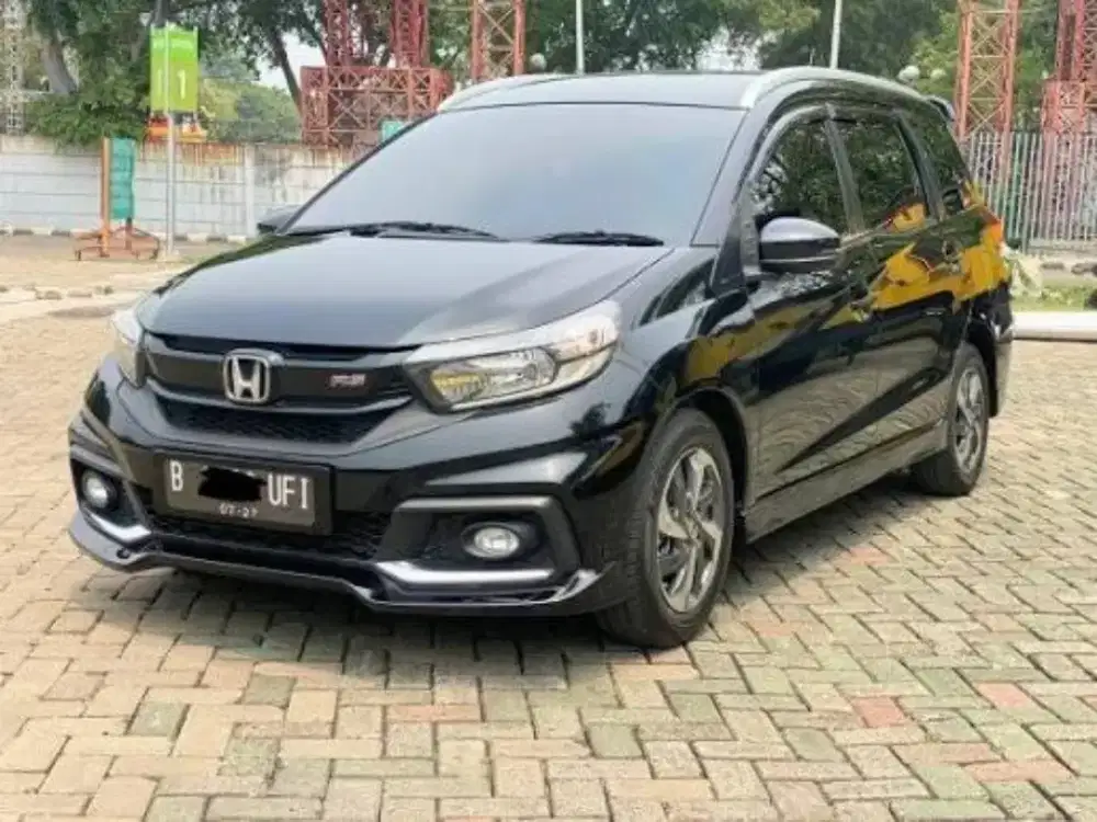 HONDA MOBILIO 1.5 RS AT 2017