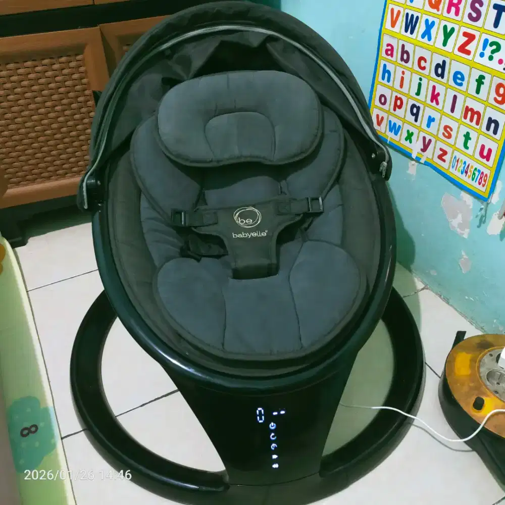 Jual ayunan elektrik baby elle swing eclipse bekas tp masih mulus.