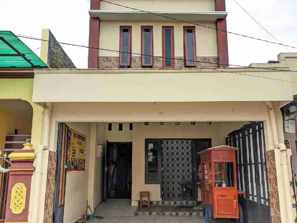 Dijual rumah dekat kampus unisri solo