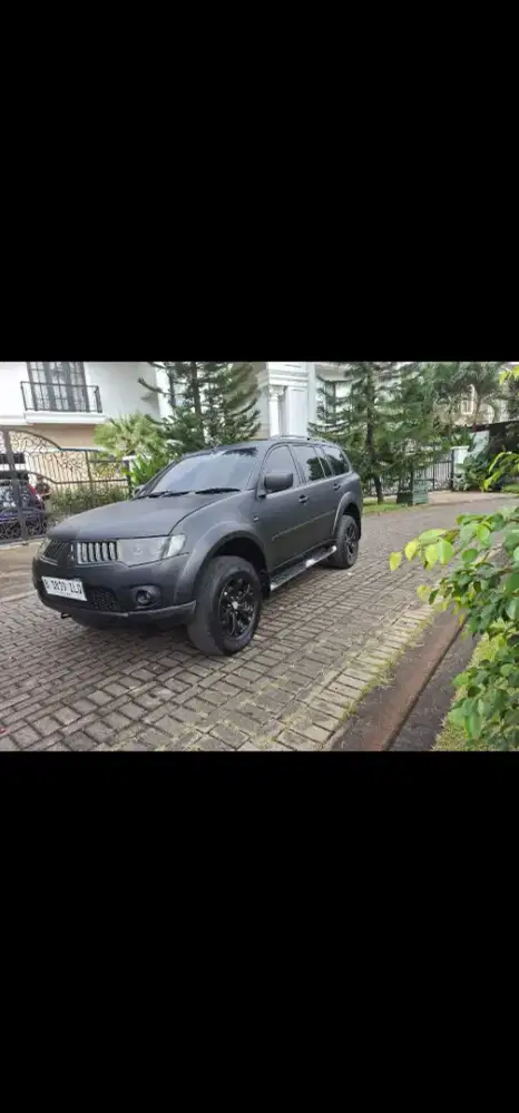 Pajero excec 2011 siap pakai