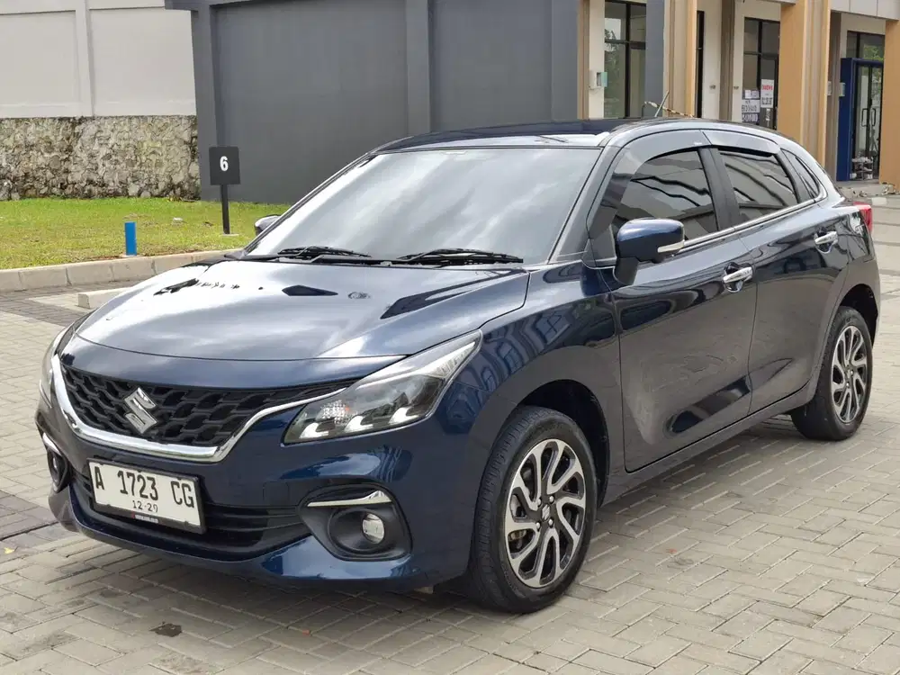 Suzuki Baleno at matik 2024 Bensin