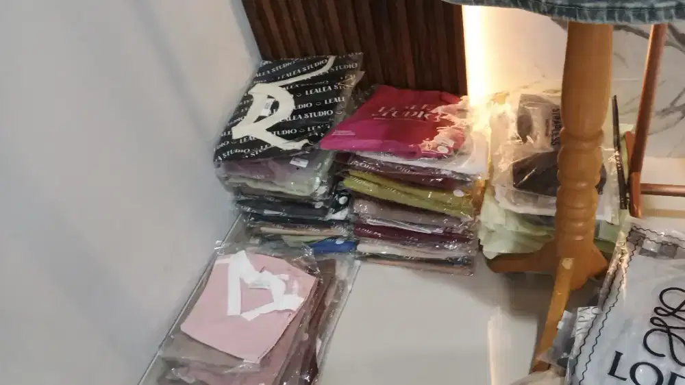 Host Live pakaian wanita No Hijab Baju pendek celana pendek