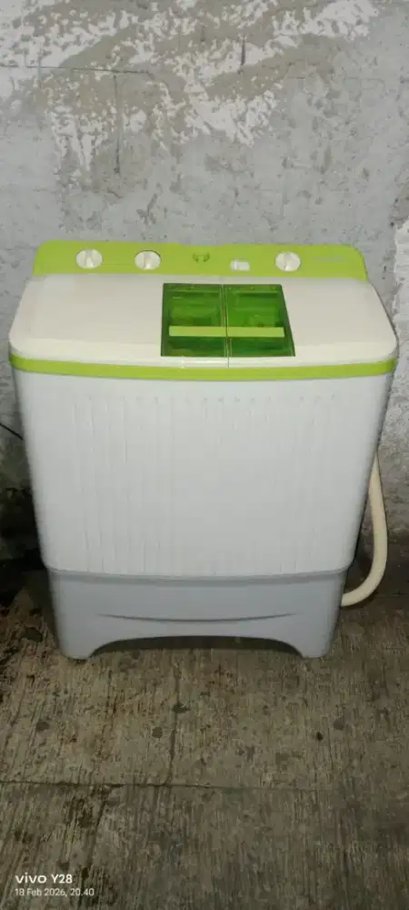 mesin cuci polytron